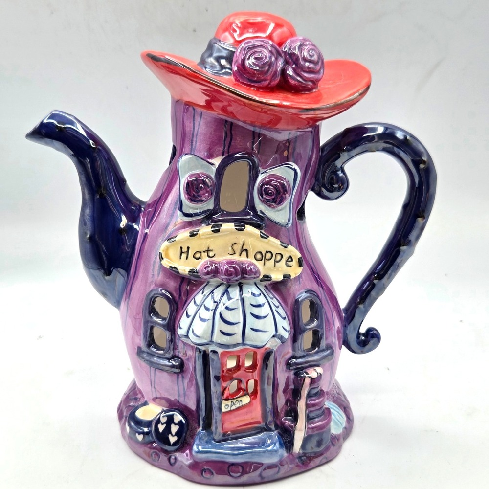 Whimsical Red Hat Teapot Shaped Tea‎ Light Candle Holder